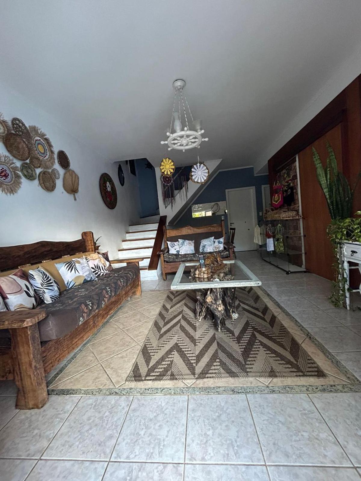 Mama House * Ubatuba